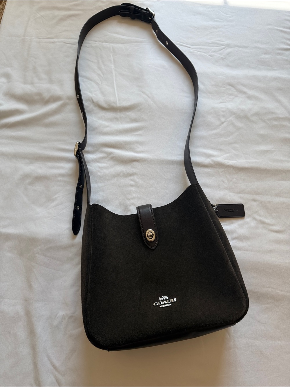 Coach Brown Suede Crossbody Handbag JLN!